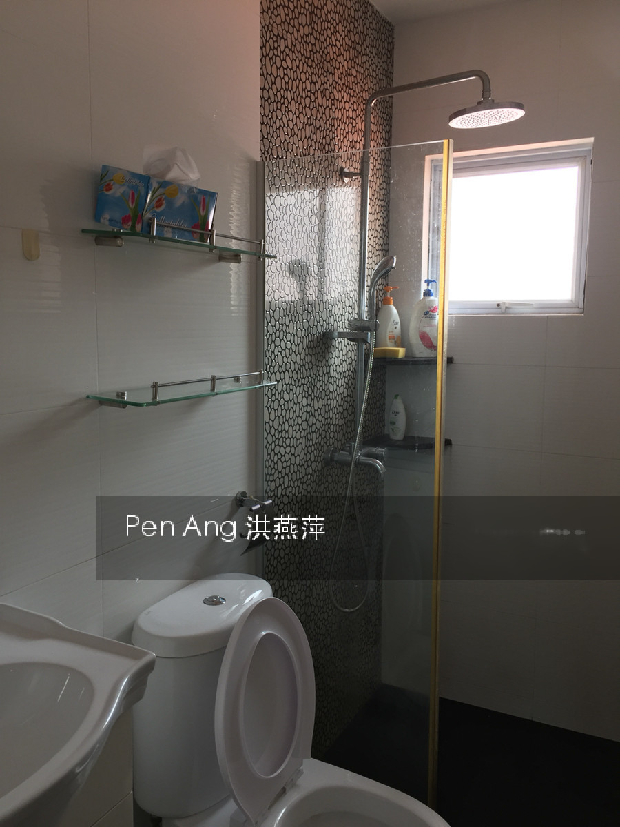 Macpherson Garden Estate (D13), Terrace #156229682